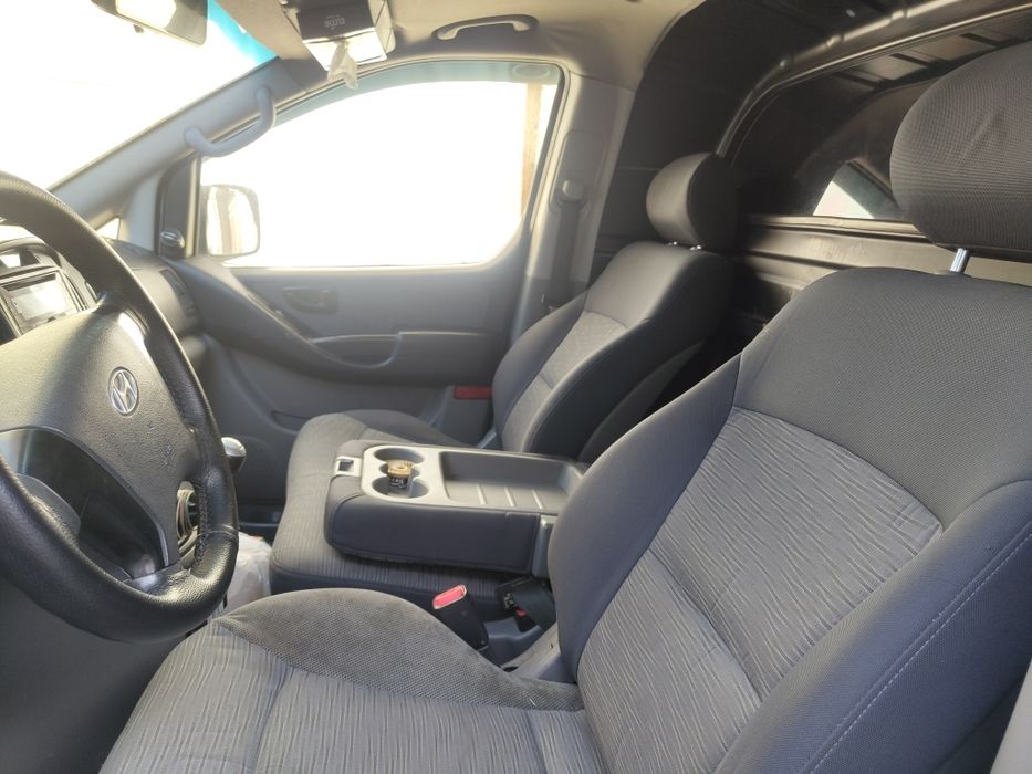 Hyundai Starex VAN