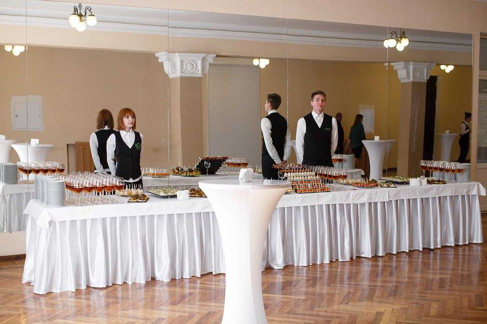 Шоу Банкеты Праздники Корпоративы
Организация праздничных мероприятий