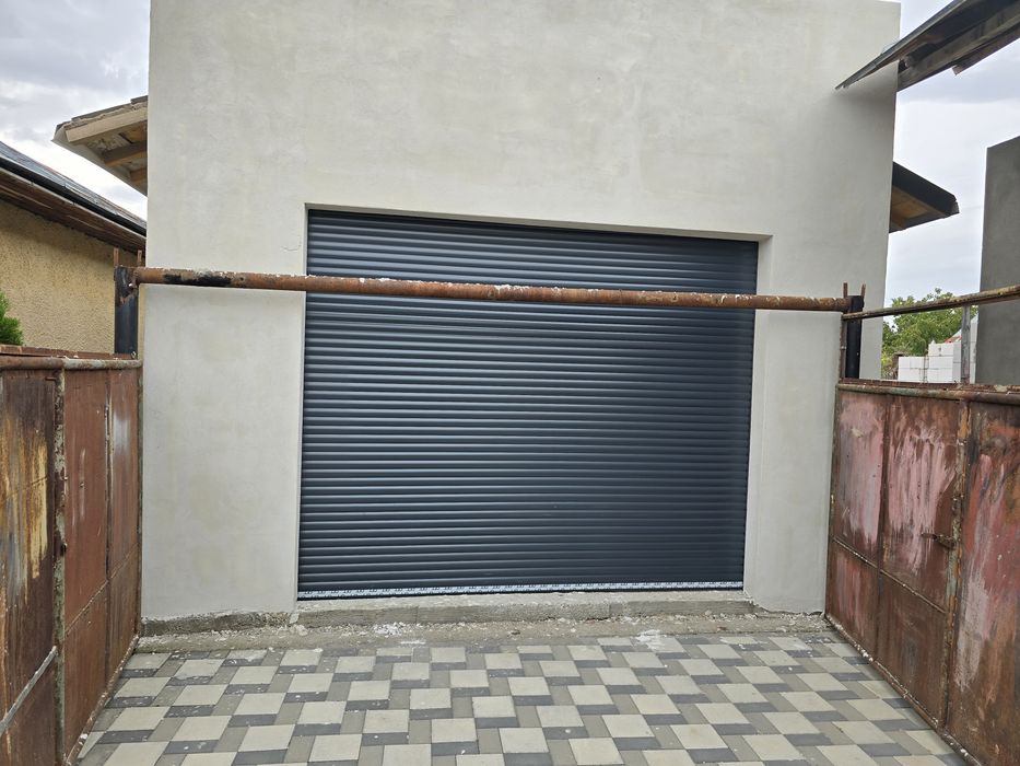 Usa garaj rulou aluminiu