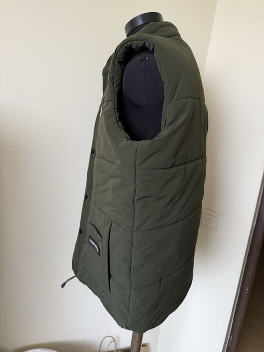 Vesta Canada Goose
