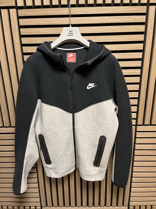 NIKE Tech Fleece : размер М / Оригинал