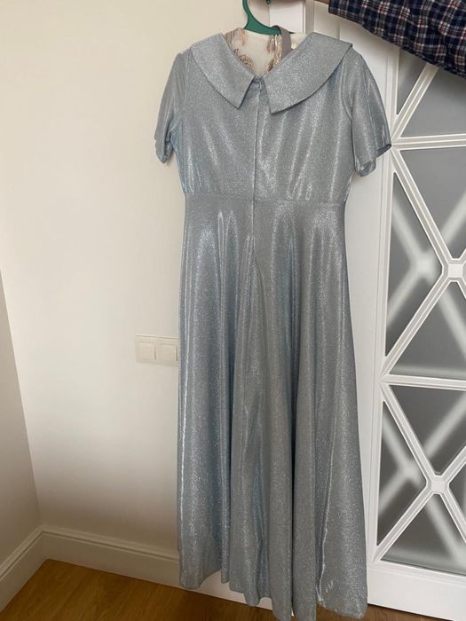 Платье вечерние