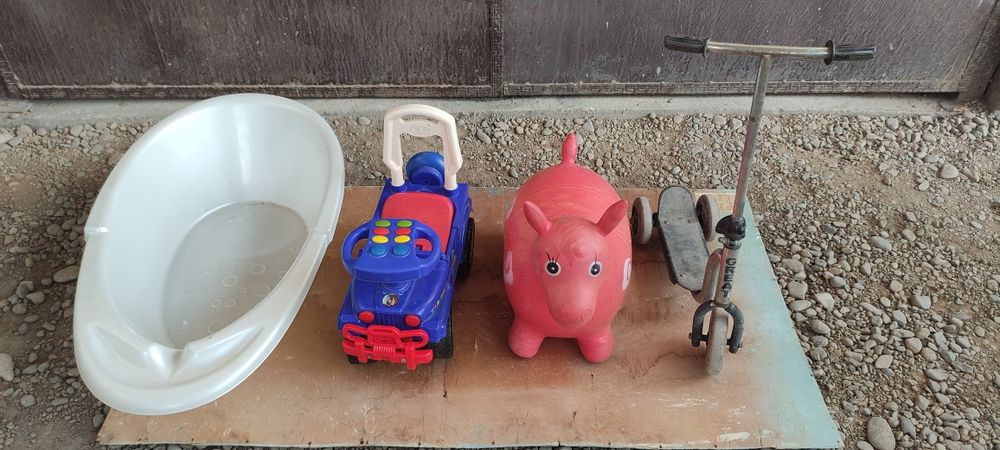 Детские игрушки.