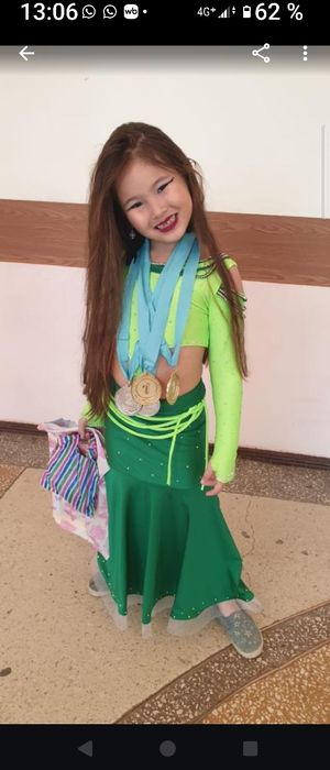 Бальное детское платье продам