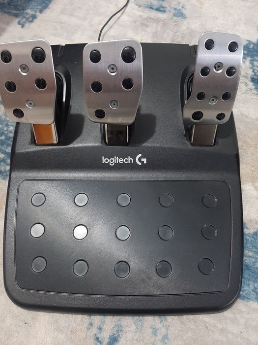 Volan Logitech G29