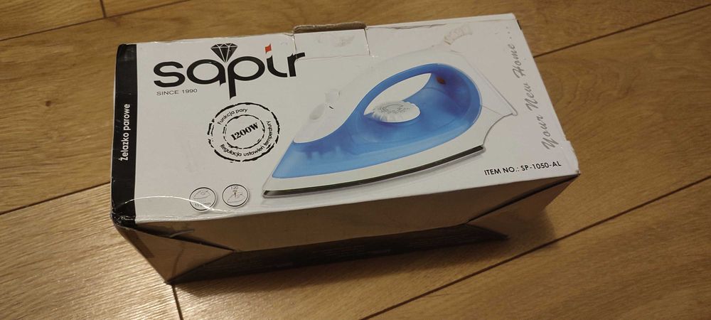 Парна ютия Sapir 1200W, струя пара, термостат, синя