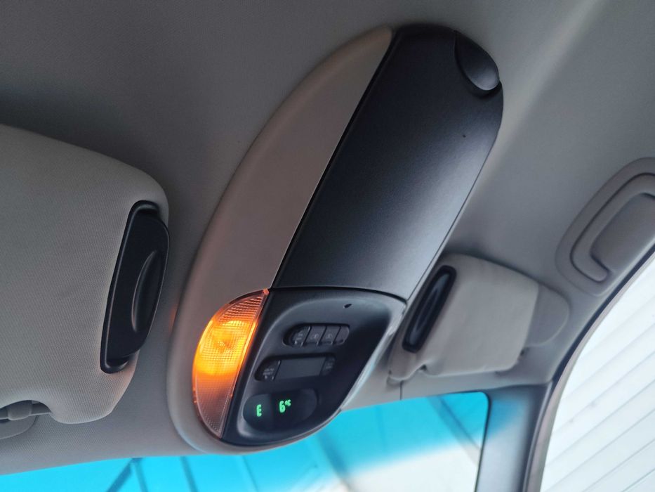 Chrysler Grand Voyager 3.3 L