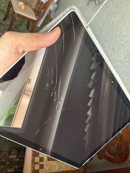 Продам Surface Pro 6