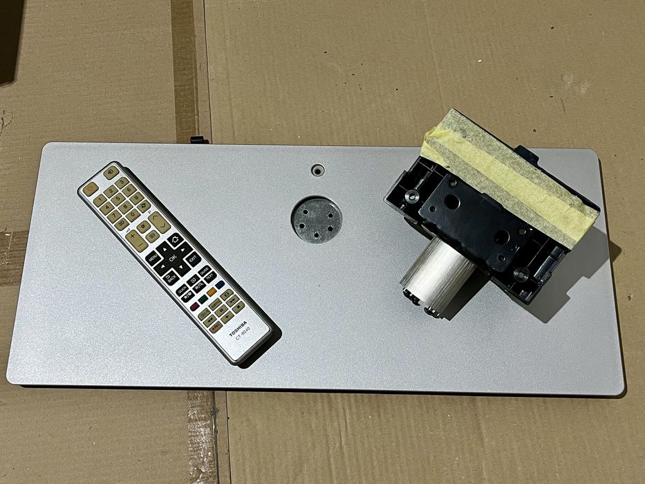 Телевизор Toshiba 48 инча