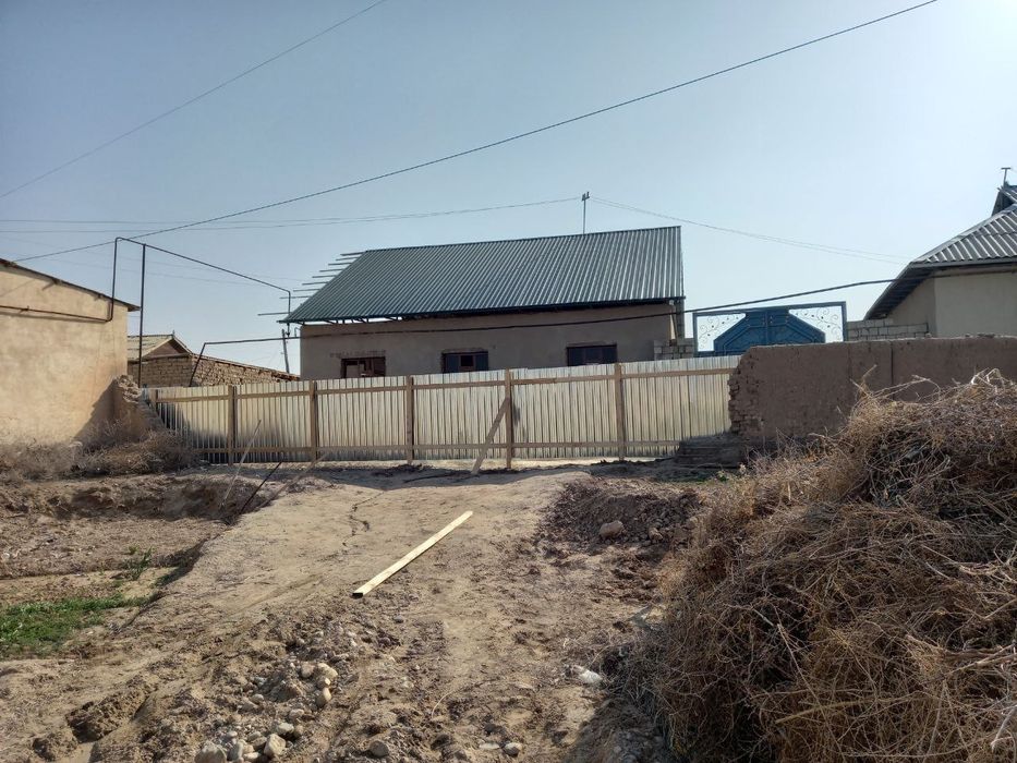 7 сотихли ховли сотилади