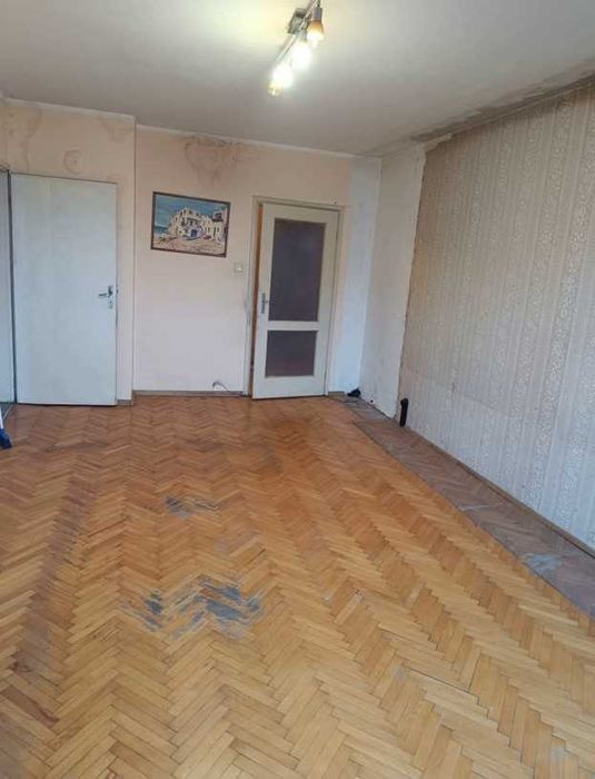Продава се Тристаен апартамент в София, Младост 2 - 85 кв.м за 2115 €/кв.м - Снимка #4