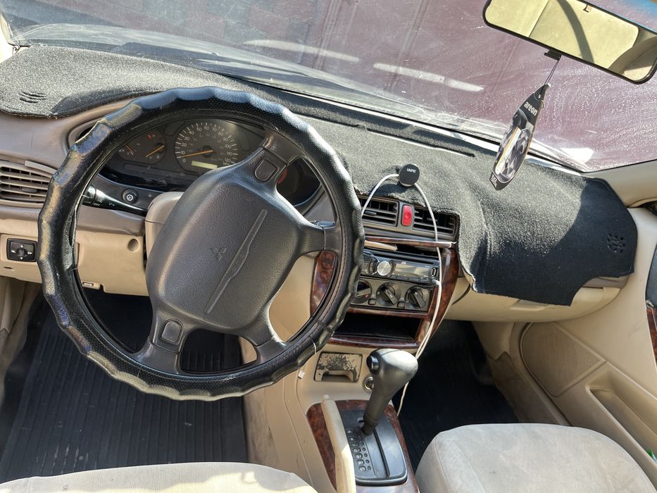 Продается Mitsubishi Galant на ходу автомат