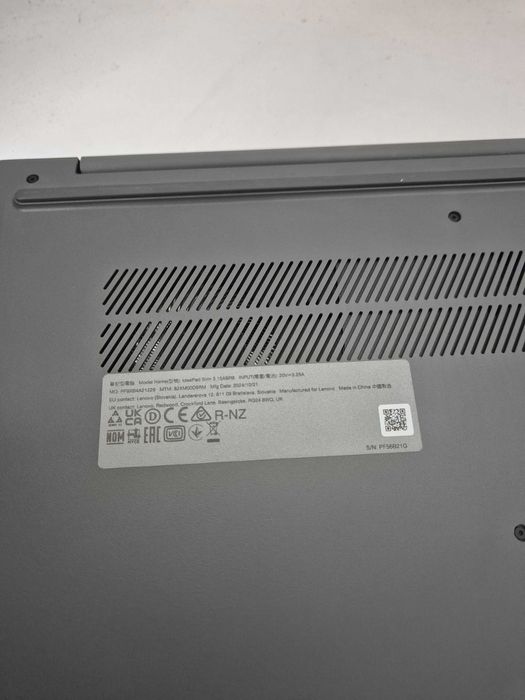 Lenovo Ideapad Slim 3 (49678 Ag11 Piata Nicolina) Garantie 2 ani!