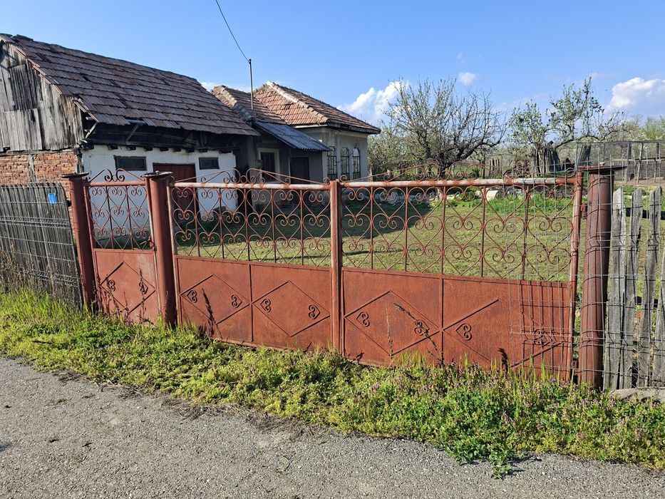 CASA, Livada Samburesti, langa Dragasani, apoape de Pitesti