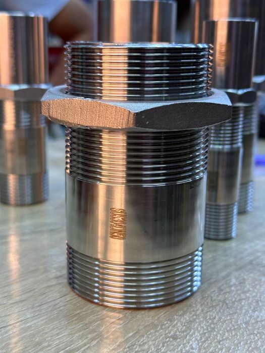 Нержавейка згон муфта резба