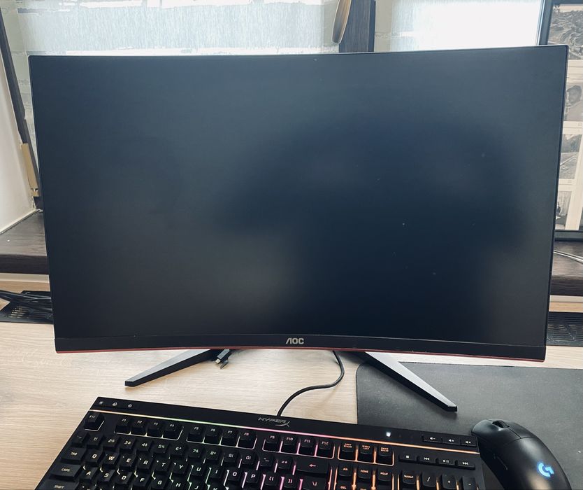 Monitor AOC 144 hz 27 inch