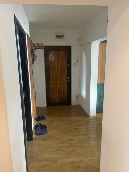 Apartament 3 camere de vanzare