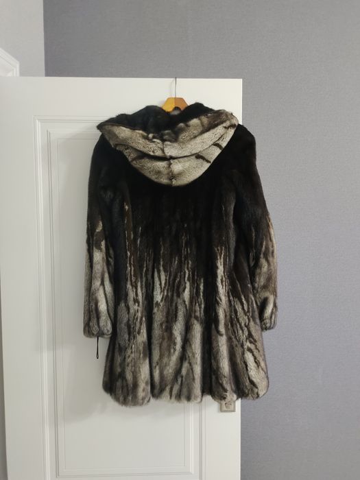 Продам шубу 46р.