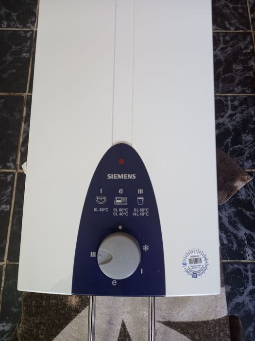 Boiler apă caldă SIEMENS