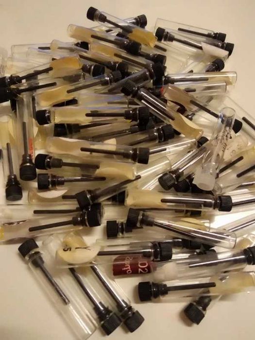 Lot recipiente sticla mici/mostre parfuum goale