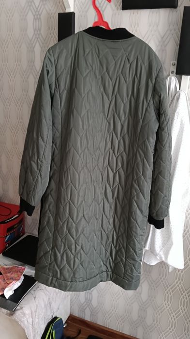 Продам бомбер 50 р