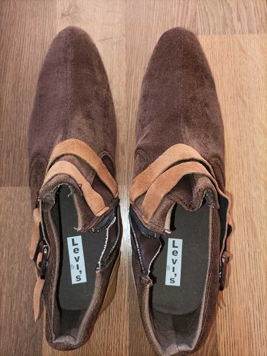 Ниски боти Levi`s, номер 44