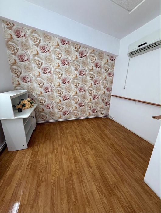 Inchiriez camera salon/cosmetica