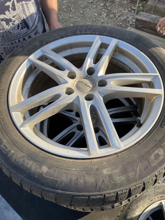 Jante aluminiu  cu anvelope iarna 225/55/R17