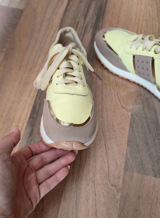 Дамски Маратонки