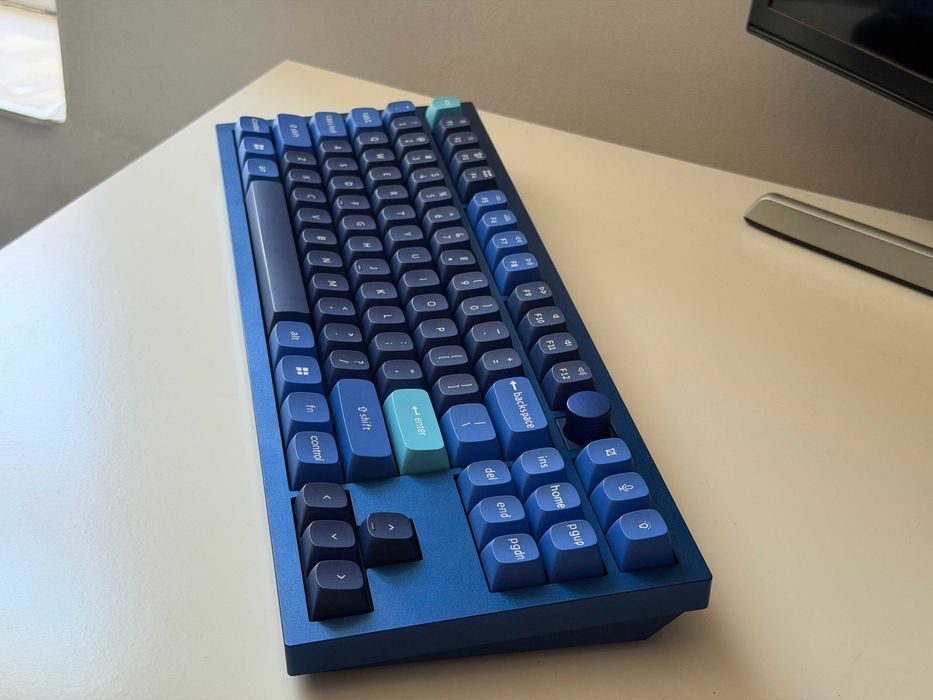 Tastatura mecanica Keychron Q3 QMK Aluminium Knob Navy Blue ANSI