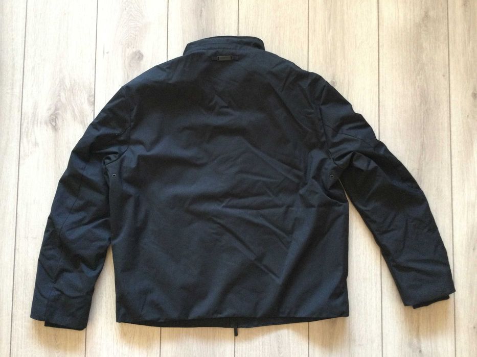 НОВО черно зимно яке EMPORIO ARMANI размер 54 / XL от Италия