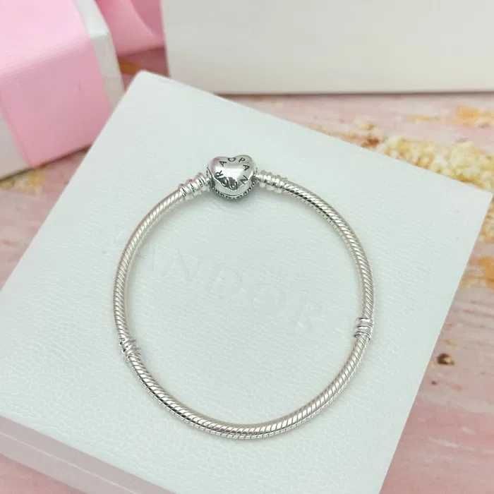 Оригинална Гривна Pandora