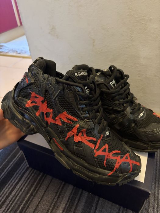 Balenciaga Runner