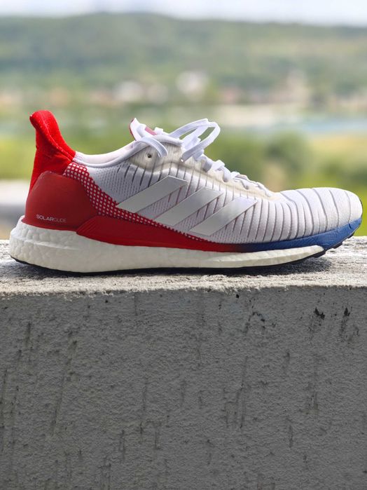 Vând Adidas Solar Glide 19