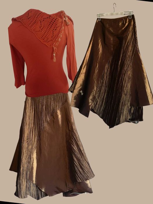 Блузата с плетен детал, вискоза