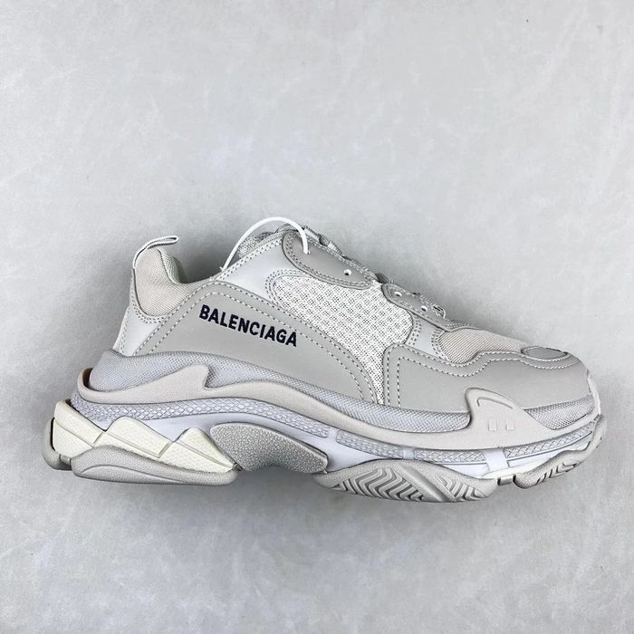 Balenciaga triple s