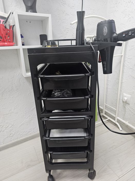 Продам помощник парикмахера