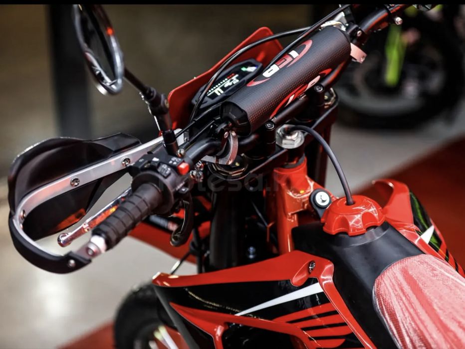 Индуро 300 с доками