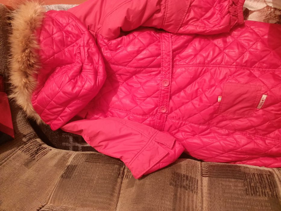 Продам пуховик ,размер 42-44