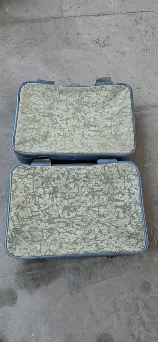 Чемоданы 2шт производства Алма-Ата