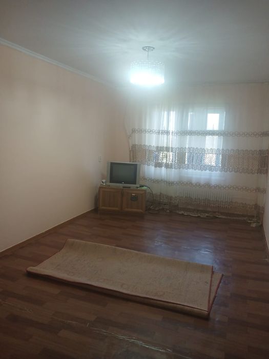 Сдам 3 комнатнаю квартиру
