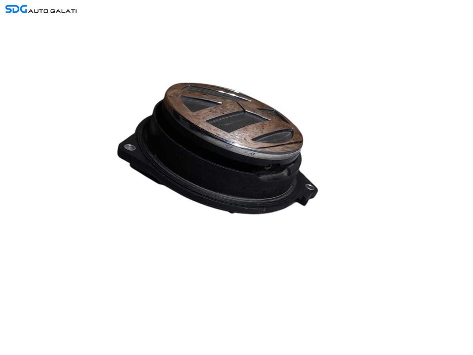Emblema Maner Clapeta Deschidere Haion Haion Portbagaj Volkswagen Passat B6 Berlina Sedan 2005 - 2010 Cod 3C5827469E 6R0827469 [N1160]