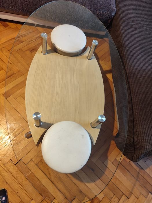 диван в много добро състояние