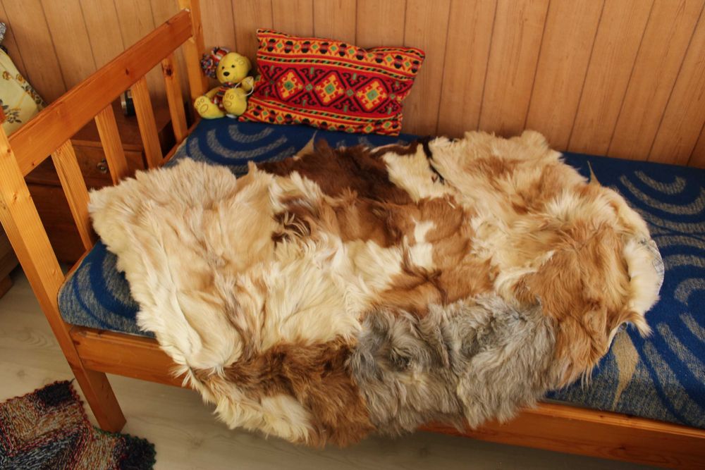 Естествени животински кожи за декорация