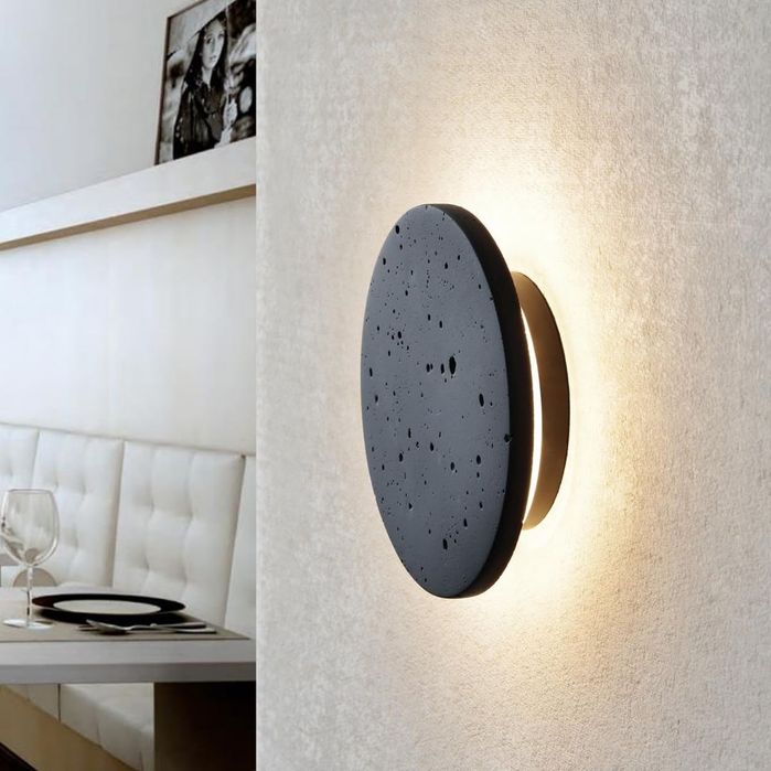 Aplică LED Perete din Beton Negru 8W – Lumină Caldă 3000K, Design Modern