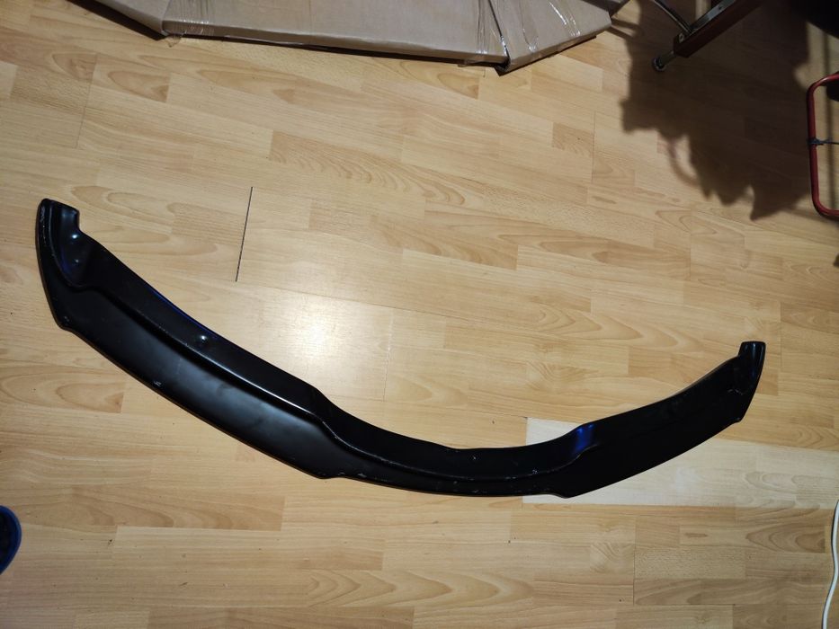 Prelungire Lip Bara Față BMW Seria 3 E90 E91 – M Tech  Negru Lucios