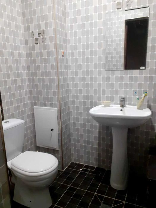 продается 2/5/5 квартира на паркентском (собственник)