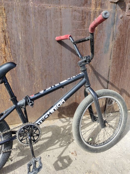 Продам BMX, на ходу.