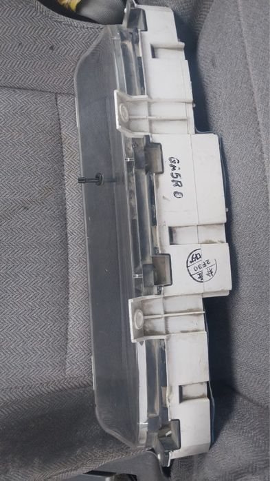 Продается Шиток прибор от Мазды