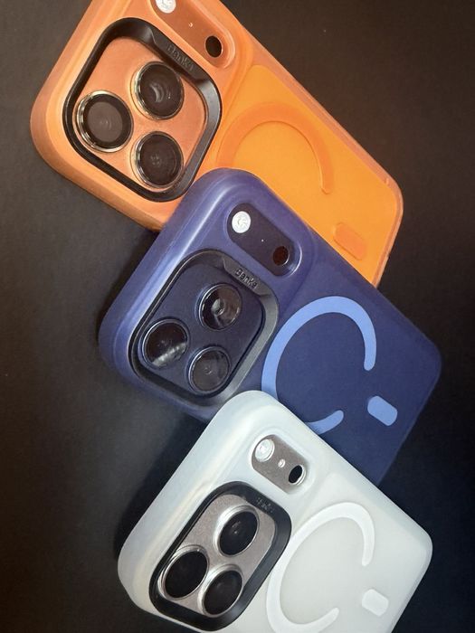 iPhone 17 Pro,iPhone 17 Pro Max Benks луксозни гърбове в три цвята